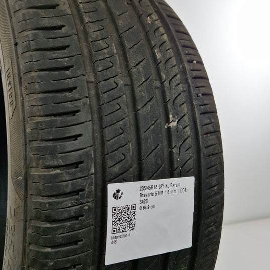 Käytetty: 235/45R18 98Y XL Barum Bravuris 5 HM