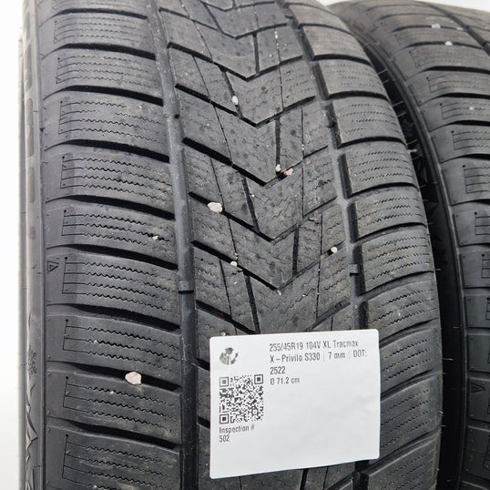 Käytetty: 255/45R19 104V XL Tracmax X-Privilo S330