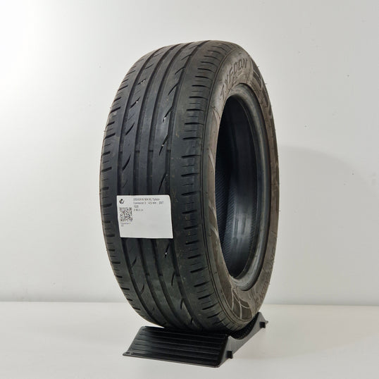 Käytetty: 205/60R16 96H XL Tyfoon Connexion 3