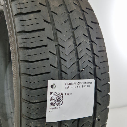 Käytetty: 215/60R17 C 104/102H Michelin Agilis +