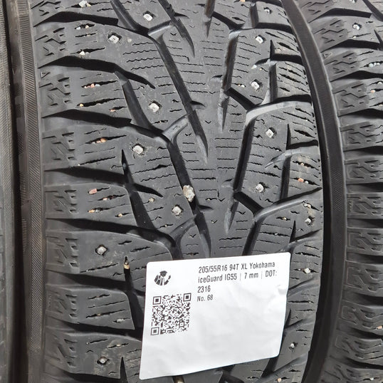 Käytetty: 205/55R16 94T XL Yokohama iceGuard IG55