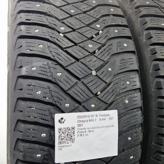Käytetty: 225/50R18 99T XL Goodyear Ultragrip Artic 2