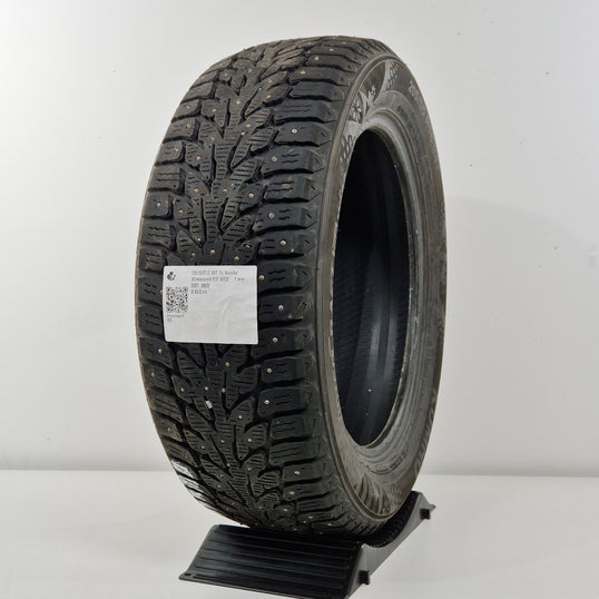 Käytetty: 205/55R16 94T XL Kumho Wintercraft ICE WI32