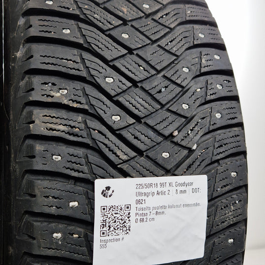 Käytetty: 225/50R18 99T XL Goodyear Ultragrip Artic 2