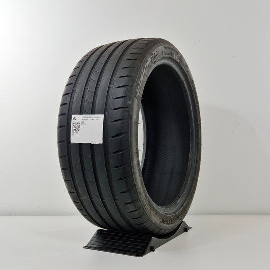 Käytetty: 235/40R18 95W XL Powertrac Racing Pro
