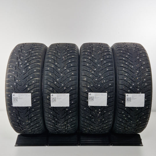 Käytetty: 195/60R15 92T XL Nokian Hakkapeliitta 8