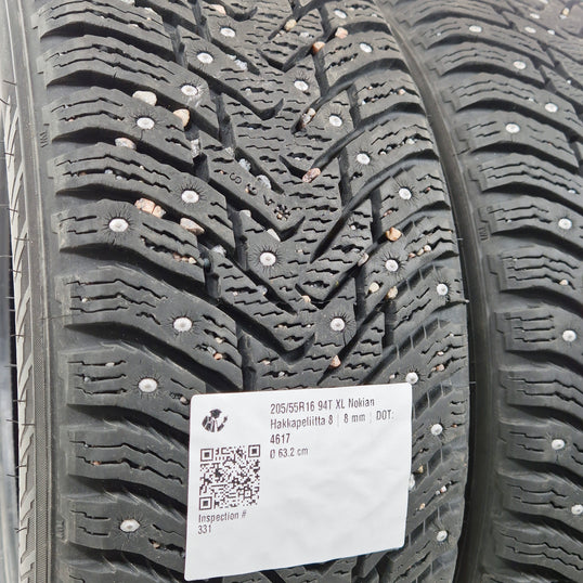 Käytetty: 205/55R16 94T XL Nokian Hakkapeliitta 8