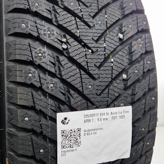 Käytetty: 225/45R17 94H XL Arivo Ice Claw ARW 7
