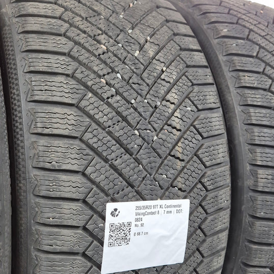 Käytetty: 255/35R20 97T XL Continental VikingContact 8