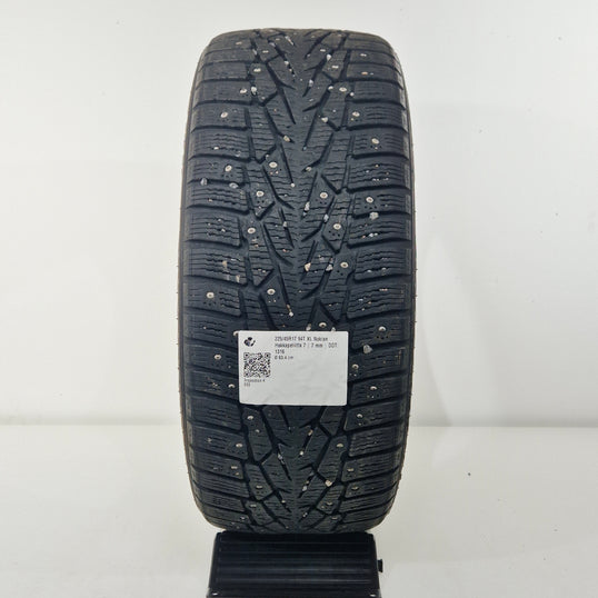 Käytetty: 225/45R17 94T XL Nokian Hakkapeliitta 7