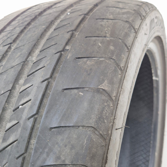 Käytetty: 245/40R18 97W XL Arivo Ultra Arz5