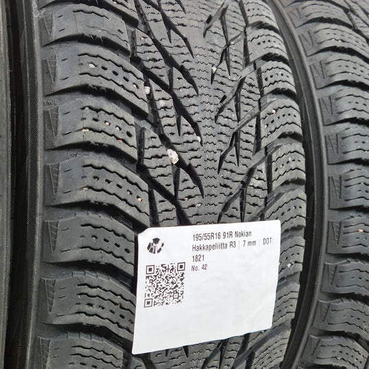 Käytetty: 195/55R16 91R XL Nokian Hakkapeliitta R3