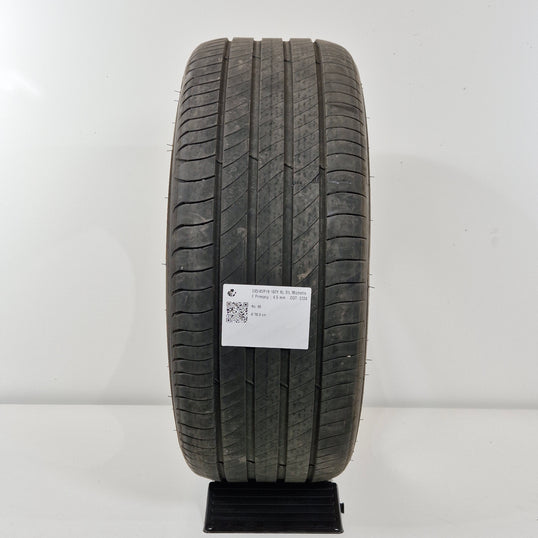 Käytetty: 245/45R19 102Y XL SIL Michelin E Primacy