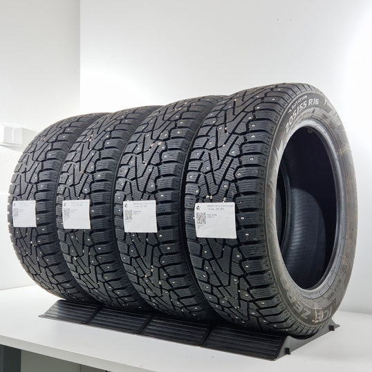Käytetty: 205/55R16 94T XL Pirelli Ice Zero