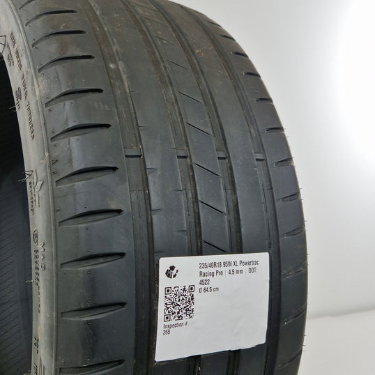 Käytetty: 235/40R18 95W XL Powertrac Racing Pro