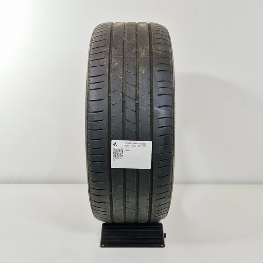 Käytetty: 235/45R18 94V Kumho Ecsta HS51