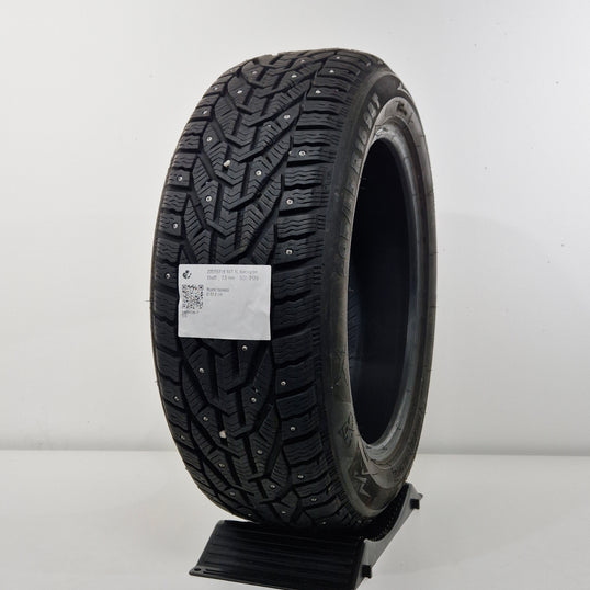 Käytetty: 205/55R16 94T XL Kormoran Stud2