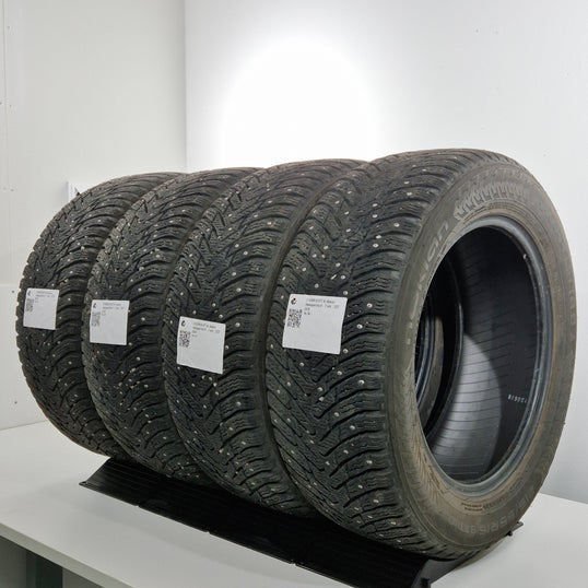 Käytetty: 215/55R16 97T XL Nokian Hakkapeliitta 8