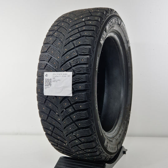 Käytetty: 205/55R16 94T XL Michelin X-Ice North 4
