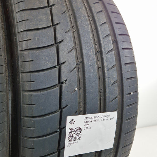 Käytetty: 245/35R20 95Y XL Triangle SporteX TSH11