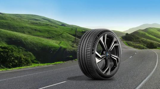 255/45 R21 106Y XL TL MICHELIN PILOT SPORT EV NE0