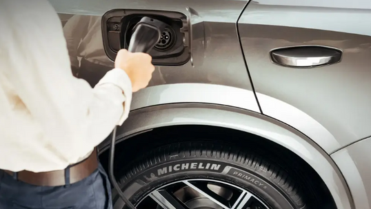 225/45 R17 94V XL PRIMACY 5 MICHELIN