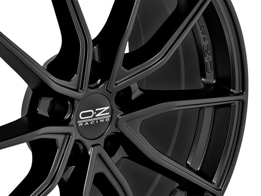 OZ Super Sport M.Blk 8x19 5-112 E45 C73,10 60