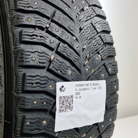 Käytetty: 215/55R17 98T XL Michelin X-Ice North 4