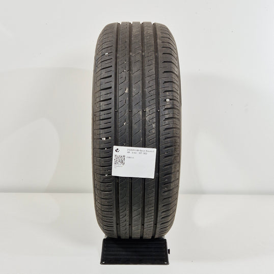 Käytetty: 215/65R16 98H Barum Bravuris 5 HM