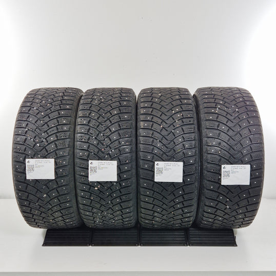Käytetty: 225/45R17 94T XL Michelin X-Ice North