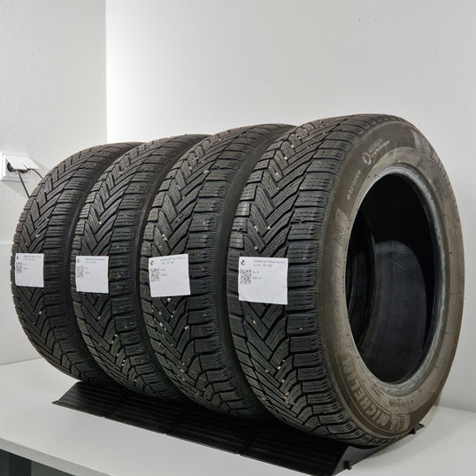 Käytetty: 205/60R16 92T Michelin Alpin 6