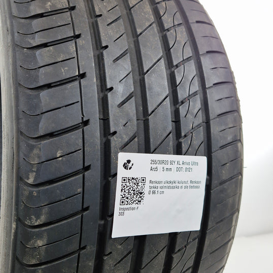 Käytetty: 255/30R20 92Y XL Arivo Ultra Arz5
