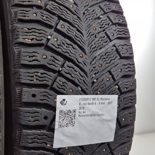 Käytetty: 215/55R17 98T XL Michelin X-Ice North 4