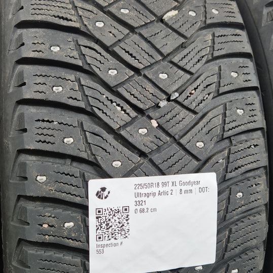Käytetty: 225/50R18 99T XL Goodyear Ultragrip Artic 2