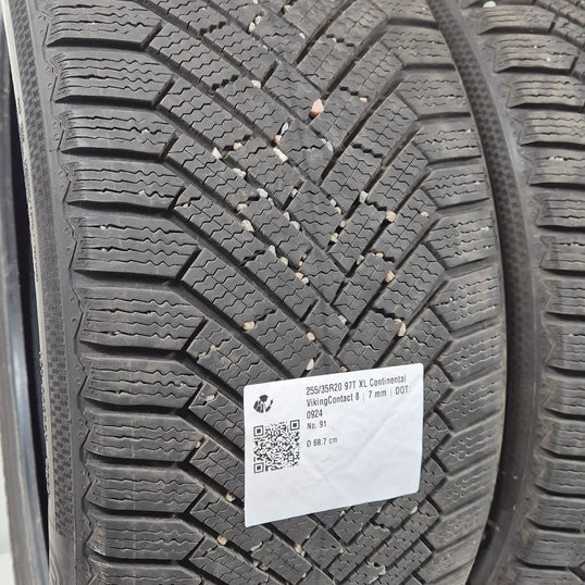 Käytetty: 255/35R20 97T XL Continental VikingContact 8