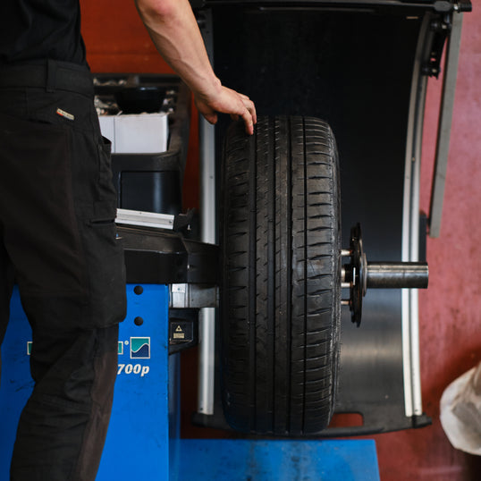 Renkaiden tasapainotus